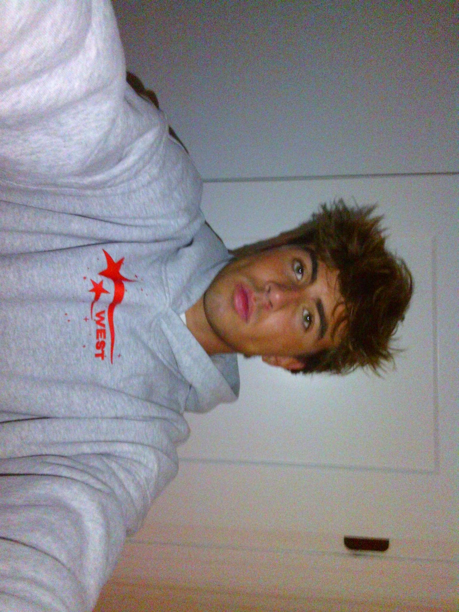 'STARSTRUCK' Gray Oversized Hoodie